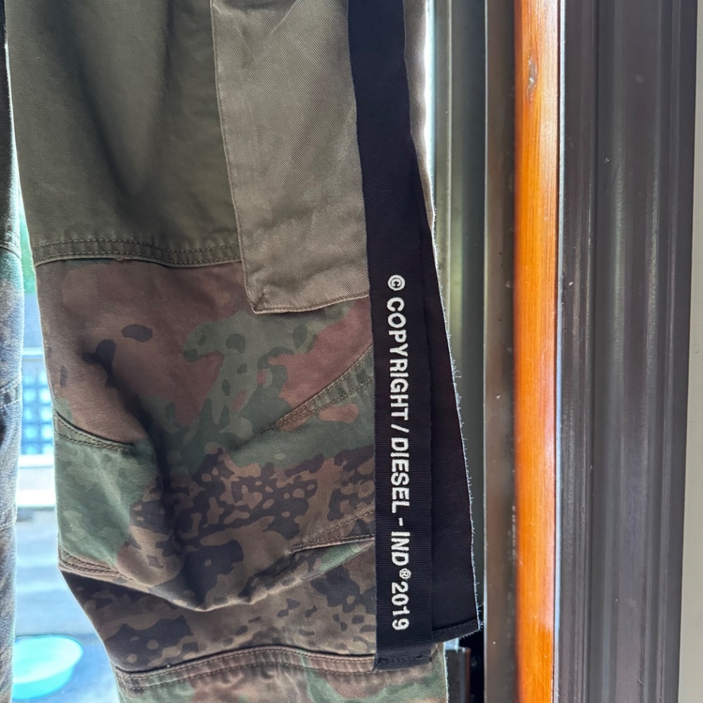Diesel cargo pants - Picture 3 of 4